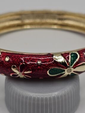 JIU LONG XING Enamel hinge bracelets One Red And One Blue